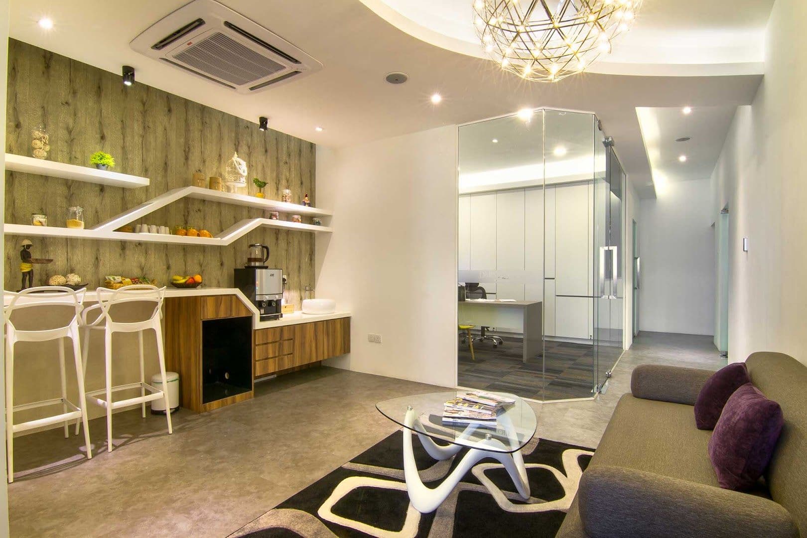 Photo 3 for DERMIQUE - Sri Petaling
